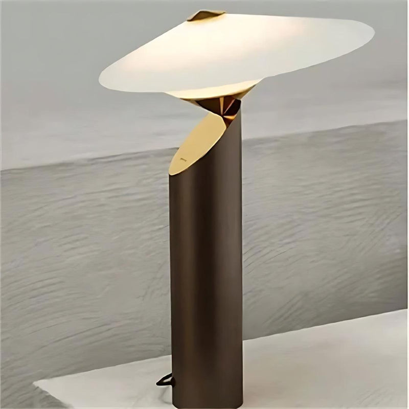 Luminária Hat