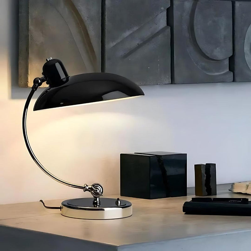 Luminária de Mesa Moderna