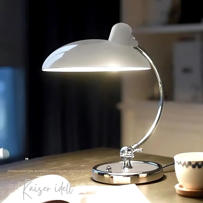 Luminária de Mesa Moderna